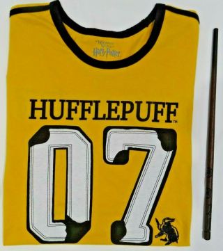 Universal Studios Harry Potter Hufflepuff 07 Diggory Jersey T - Shirt & I/a Wand