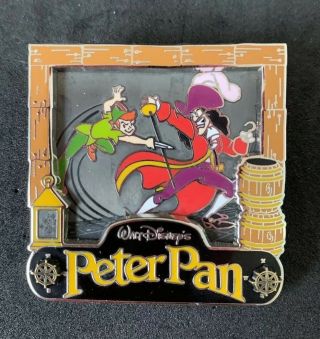 Disney Store December 2015 Park Pack Peter Pan Captain Hook Pin Le 750