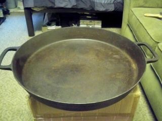 Huge No 20 Griswold Cast Iron Skillet Iron Frying Pan Heat Ring.