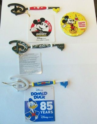 Disney Store Collectible Keys Mickey Mouse,  Toy Story,  Opening Ceremony & Button