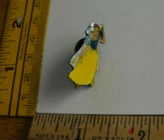 Snow White With Butterfly Small Pin Rare Snow White Disney Pin