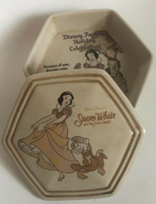 Snow White And Seven Dwarfs 70th Anniversary Porcelain Trinket Box