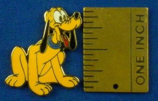 Pluto Sitting with Blue Collar & Tongue Out 2003 Disney Pin 1110 2