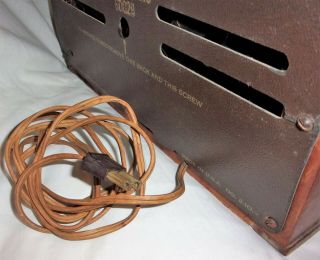 Old/Vintage/Antique 1930 ' s - 40 ' s? Zenith Consol - Tone Wood Tube Radio but 8