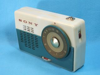RARE 1950s Vintage Sony TR - 62 Historical Transistor Radio BEAUTIFUL&WORKS 2