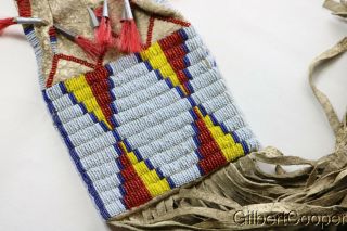 19TH CENTURY SIOUX BEADED PIPE BAG 4