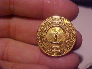 Vintage 1 " University Of Pittsburgh Pa 10k Gold School Of Nursing Pin 7.  0 Grams