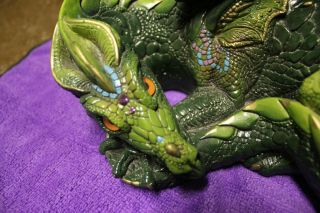 Windstone Editions Emerald Reclining 9 Inch Dragon