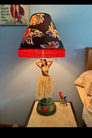 Large Dancing Motion Hula Girl Lamp W/ Fringe Shade Hawaiian Kitsch 2