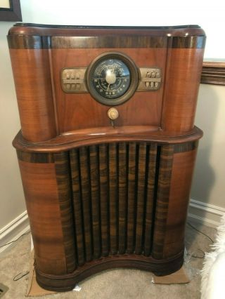 1939 Antique Vtg Art Deco Pre - Wwii Zenith 8s463 Am/shortwave Console Radio 5808