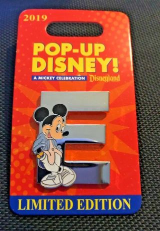 Disneyland Pop - Up Mickey Celebration " E " Le Pin