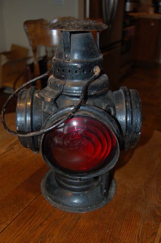 Old Antique Adlake Non - Sweating Lamp Railroad Switchmans Signal Lantern Chicago