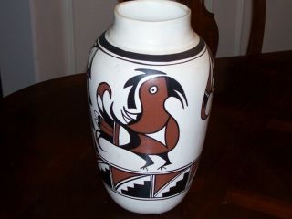 Native American Navajo Pottery Vase Signed: C.  Blackhorse 12.  5 " Tall