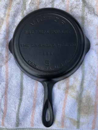 Rare Griswold Mfg Co.  " Victor " 5 695 Cast Iron Skillet Victor