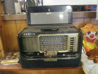 Vintage Zenith Y600 Trans Oceanic Wave Magnet Multiband Radio Great