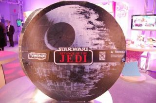 Star Wars Revenge of the Jedi SDCC 2011 Death Star Figure Set 10