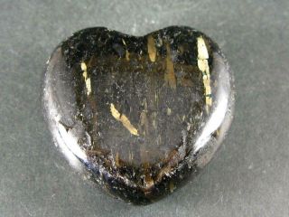 Rare Polished Nuummite Nuumite Heart From Greenland 1.  8 " - 64 Grams
