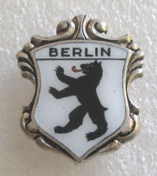 Vintage City Of Berlin,  Germany Tourist Travel Souvenir Collector Pin