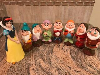 Vintage Disney Snow White Bank And Squeeky 7 Dwarfs.