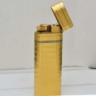 100 Cartier Lighter With Diamonds