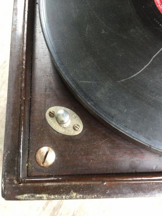 Victor Victrola Model VV - 50 Suitcase Phonograph 99781 Oak Case 6