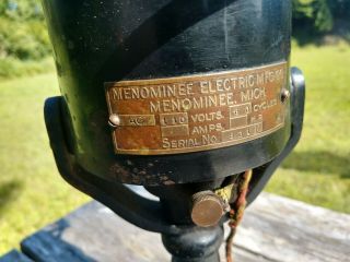 Rare Antique MENOMINEE Electric Table Teller Fan Brass and Cast Iron 2