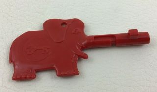 Cleveland Oh Metroparks Zoo Trunk Key Packey The Red Elephant 3.  5 " Plastic