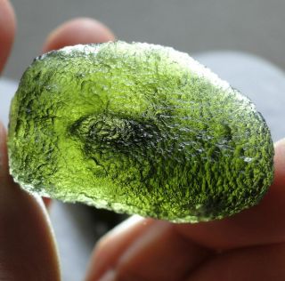 95ct Green Moldavite With 3 Closed Gas Bubbles Inside - Czech Republic,  Slavce