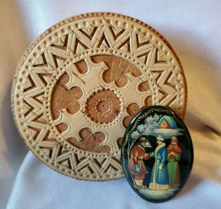 Folk Tale Russian Hand Painted Black Lacquer Pin Brooch & Birch Bark Jewelry Box