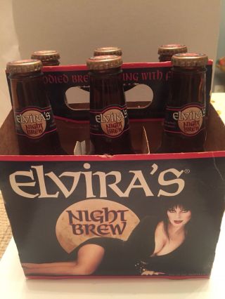 Elvira ' s Night Brew Mistress of the Dark 6 Beer Bottles W Cap Carrying Case 1996 6