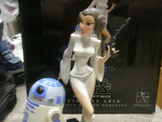 Gentle Giant Star Wars Leia And R2 D2 Maquette With