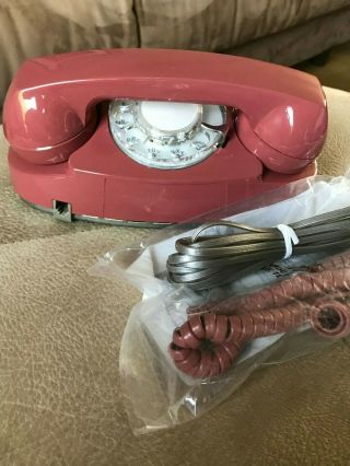 Western Electric - Bell System - At&t Princess Rotary Telephone - 146 Teaberry