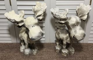 Handcarved & Painted Wooden Bull Moose Alaskan Home Decor 10.  5” Tall Sculptures