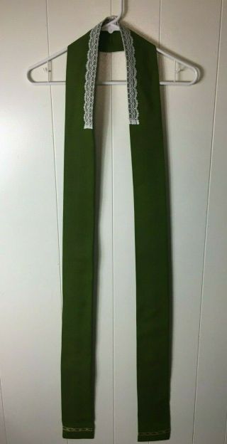 PLAIN GREEN VESTMENT WITH STOLE,  HOLY ROOD GUILD 3