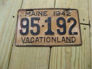 1942 42 Maine Me License Plate Pair Set 95192