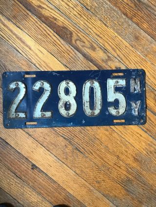 Rare 1910 License Plate York White Blue 22805 Vg