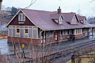 Slide Canadian National Rwys Station Scene Lunenburg,  N.  S.  1975