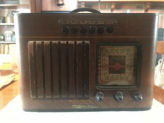 Antique Philco Vintage Tube Radio Model 40 - 125 Am / Tv / Police Unrestored