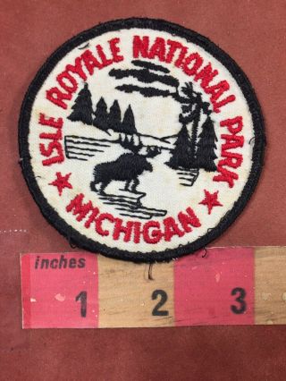 Isle Royale National Park Michigan Patch - Gorgeous Moose & Nature 86nh