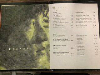 Jackie Chan - Jackie ' s Kitchen Restaurant Memorabilia: cups magnets GC menus, 7