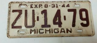 1944 Wwii Michigan State License Plate Zu - 14 - 79 Vintage War