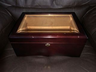 Glass Tabletop Cigar Humidor W/ Handel 