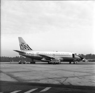 Malaysia - Singapore Airlines,  Boeing 737,  9v - Bbc,  Circa 1970,  Large Size Negative