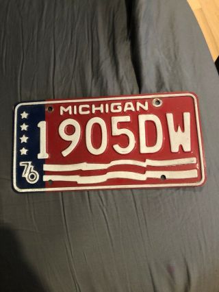 Michigan 1976 Bicentennial License Plate Tag 1905dw