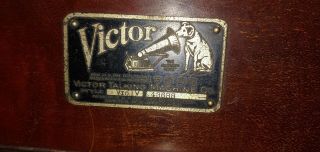 American Victor Iv Phonograph Vic 43688 In Mahogany1908 Talking Machine