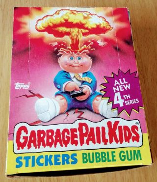 1986 Gpk Series 4 Full Box (w/ Poster) - 48 / Packs Topps