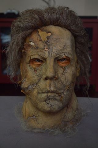 Dela Torre The Aged Michael Myers Mask Not Freddy,  Leatherface,  Jason 2