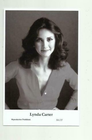 N495) Lynda Carter Swiftsure (351/27) Photo Postcard Film Star Pin Up