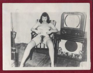 Rare 1950 Vintage Nude Photo Perky Breasts Hairy Bush Infamous Drunk Bettie Page