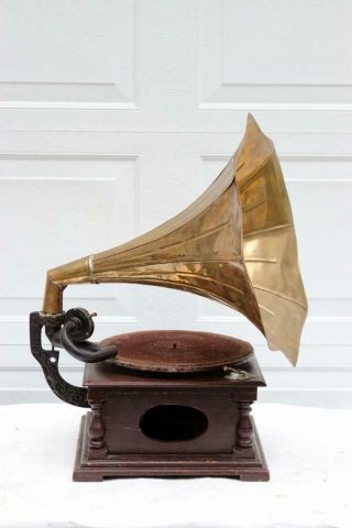 Gramophone Phonograph Brass Horn Gramaphone